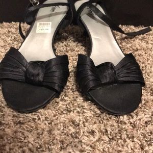 One inch dress shoes